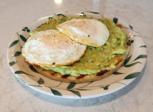 Guacamole_arepa